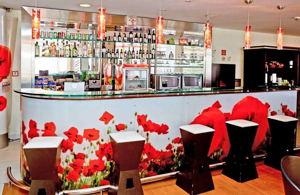 Hotel Ibis Sao Jose Dos Campos Colinas Restaurant foto